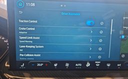 Notranja slika - Ford Focus - 1.5 EcoBlue AVT.8-ST-Line-RADAR-LED-BLISS-PREČNI - 14 - Predogledna slika