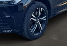 Zunanja slika - Volvo XC60 - D4 AWD R-Design 4X4 - 6 - Predogledna slika