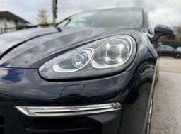 Zunanja slika - Porsche Cayenne - DIESEL 3.0 V6 SLO.VOZILO 1.LASTNICA LED ŠIBEDAH - 10 - Predogledna slika