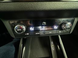 Zunanja slika - Škoda Kamiq - 1.0 TSI 70 kw.2023.SAMO 47.900 KM - 10 - Predogledna slika