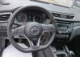 Zunanja slika - Nissan Qashqai - 1.3 DIG-T 140Hp vozilo od 1.LASTNIKA - 10 - Predogledna slika