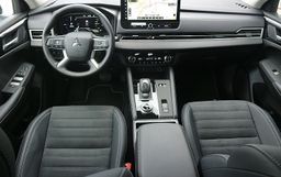 Zunanja slika - Mitsubishi Outlander - 2.4 PHEV Intense Auto 4WD - 7 - Predogledna slika