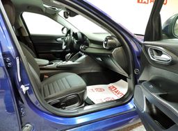 Zunanja slika - Alfa Romeo Giulia - 2.2 Multijet 160 Super Avt. - 11 - Predogledna slika