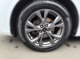 Zunanja slika - Ford Kuga - ST-LINE 1.5 EcoBlue 120PS S S- SLO -1.LASTNIK - 17 - Predogledna slika