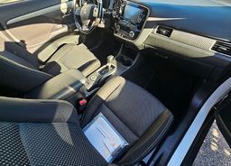 Zunanja slika - Mitsubishi Outlander - 2.2 DI-D 4WD INTENSE+AVT-.KLJUKA- LED-NAVI-PERLA B - 13 - Predogledna slika