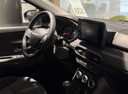 Zunanja slika - Dacia Jogger - 1.0 TCe 110 Extreme + zimske gume - 8 - Predogledna slika