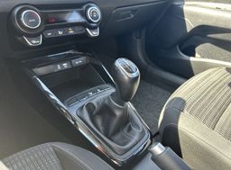 Zunanja slika - KIA Stonic - 1.0 T-GDi EX Edition ISG - 11 - Predogledna slika