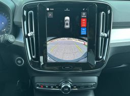 Zunanja slika - Volvo XC40 - B3P Core Avt. - 15 - Predogledna slika