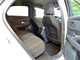 Zunanja slika - DS DS 7 - Crossback BlueHDi 130 S&S So Chic Avt. - 12 - Predogledna slika