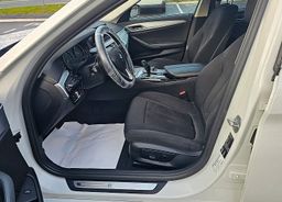 Zunanja slika - BMW Serija 5 - : 520d AUT.|novi model|NAVI|ALU|PDC|AC|LED|MULTIFUNK - 8 - Predogledna slika