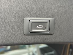 Zunanja slika - Audi A6 - Avant 2,0 TDI ultra S tronic - 19 - Predogledna slika