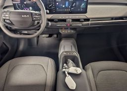 Zunanja slika - KIA EV3 - Star + TČ + paket zima - 6 - Predogledna slika