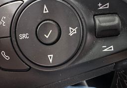 Zunanja slika - Opel Crossland - 1.2  BENCIN.KAMERA.LED.USNJE.NAVI.SAMO 73.000KM. - 4 - Predogledna slika