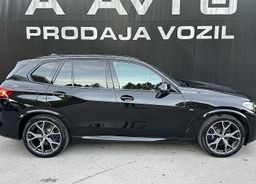 Zunanja slika - BMW X5 - serija : 45e MSPORT-VK-KAM360-NAVI-21COL-ACC-SAMO 44.285KM - 3 - Predogledna slika