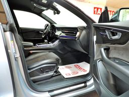 Zunanja slika - Audi Q8 - 50 TDI quattro tiptronic S-LINE-ACC-360 KAMERE-LED - 11 - Predogledna slika