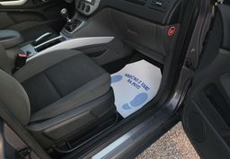 Zunanja slika - Ford Kuga - 2.0 TDCI 103kW DPF 4x2 Titanium - 13 - Predogledna slika