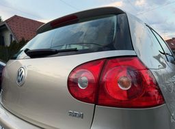 Zunanja slika - VW Golf - 2.0 SDI SLO.VOZILO 2.LASTNIK AVTO.KLIMA ALU15 - 14 - Predogledna slika