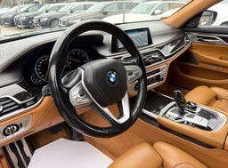 Zunanja slika - BMW Serija 7 - : 750Ld xDrive M-SPORT LASER ACC PANO SKY ALU20 360K - 14 - Predogledna slika