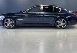 Zunanja slika - BMW Serija 7 - : 750d-xDrive-M OPTIK-NAVIGACIJA-INDIVIDUAL-MEMORY - 5 - Predogledna slika
