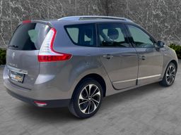 Zunanja slika - Renault Grand Scenic - Bose TCe 130PS 7SEDEŽEV LED NAVI PDC ALU17 - 5 - Predogledna slika