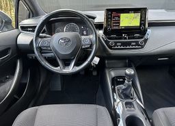 Zunanja slika - Toyota Corolla - 1.2 TS-KAMERA-ALU-ACC+LINE ASSIS.-NAVI-GRET.VOLANA - 8 - Predogledna slika