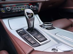 Zunanja slika - BMW Serija 5 - Touring: 530d xDrive M SPORT SLO 1.LASTNIK FULL LED ACC - 18 - Predogledna slika