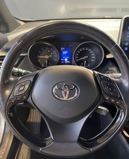 Zunanja slika - Toyota C-HR - KEYLESS-KAMERA-RADAR-LANE-PARK SENZORJI-GRETJE SED - 11 - Predogledna slika