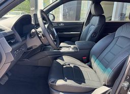 Zunanja slika - SsangYong Rexton - 2.2 XDI LIMITED+ 18 . 4x4 A T - 5 - Predogledna slika