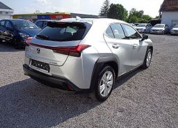 Zunanja slika - Lexus UX - 250h HYBRID - samo 68.299 kilometrov - 3 - Predogledna slika
