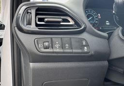 Zunanja slika - Hyundai i30 - 1.5 T-GDI 140 MHEV PREMIUM - 7 - Predogledna slika