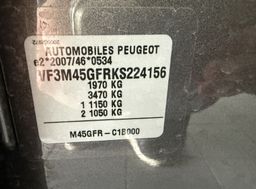 Zunanja slika - Peugeot 3008 - 1.6 THP 180 S S EAT8 GT Line.KAMERA.LED.NAVI.USNJE - 19 - Predogledna slika