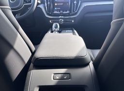 Zunanja slika - Volvo XC60 - B5  P  AWD Plus Dark - 15 - Predogledna slika