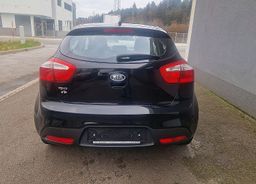 Zunanja slika - KIA Rio - 1.2i CVVT  85KM  EX Urban - 5 - Predogledna slika