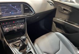 Zunanja slika - Seat Leon - 2.0TDI-FR-PANORAMA-NAVIGACIJA-TEMPOMAT-GRETJE SED - 9 - Predogledna slika