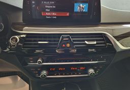 Zunanja slika - BMW Serija 5 - Touring: 520d x Drive aut.SPORT LINE-LED-NAVI-PANORAMA- - 10 - Predogledna slika