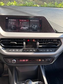 Notranja slika - BMW Serija 1 - 118i - 5 - Predogledna slika