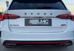 Zunanja slika - Škoda Octavia - RS 2.0 TSI 245ks °FULL LED° °AUT+F-1° °19-COL° - 6 - Predogledna slika