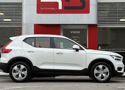 Zunanja slika - Volvo XC40 - D3 Momentum 1. LASTNIK - 4 - Predogledna slika