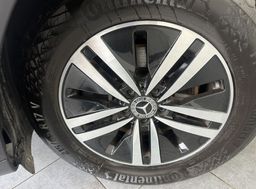 Zunanja slika - Mercedes-Benz GLB-Razred - GLB 200 d 4MATIC Avt.NEMŠKI.KAMERA.PANORAMA.NAVI - 4 - Predogledna slika