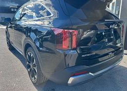 Zunanja slika - KIA Sorento - 2.2 TCi EX Limited Pan.AWD 7s 8DCT 142kW - 4 - Predogledna slika