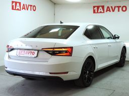 Zunanja slika - Škoda Superb - 1,5 TSI Style DSG - 5 - Predogledna slika
