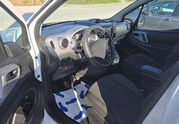 Zunanja slika - Peugeot Partner - ACTIVE Tepee1.6 1.6 BlueHDi 100... - 8 - Predogledna slika