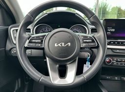 Zunanja slika - KIA Ceed - 1.0 T-GDI LX Champion+ ISG - 12 - Predogledna slika