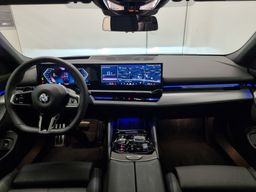 Zunanja slika - BMW Serija 5 - 520d xDrive Limuzina - 7 - Predogledna slika