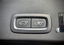 Notranja slika - Volvo XC40 - B4P AWD Inscription Avt. - 20 - Predogledna slika