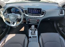 Zunanja slika - KIA XCeed - 1.6 T-GDi EX WAY ISG.7DCT 110 kW+ZIMSKE GUME - 8 - Predogledna slika