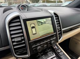 Zunanja slika - Porsche Cayenne - DIESEL 3.0 SLO CHRONO FULL LED ACC PANO ALU21 - 18 - Predogledna slika