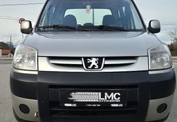 Zunanja slika - Peugeot Partner - Kombi STYLE 1.6 HDi 90 LEPO OHRANJEN - 3 - Predogledna slika