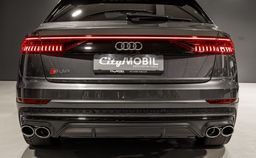 Zunanja slika - Audi SQ8 - MATRIX-KEYLESS-PANO-ZRAČNO-USNJE-VIRTUAL-HLAJ-22C - 16 - Predogledna slika