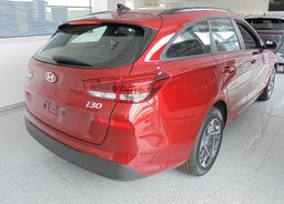 Zunanja slika - Hyundai i30 Wagon - 1.5 T-GDI 140 STYLE°alu 16° Winter° RAC° ZALOGA - 2 - Predogledna slika
